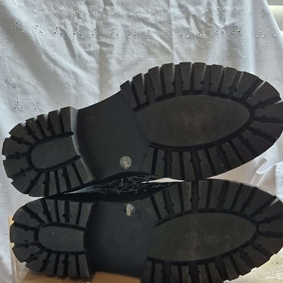 Lucky Brand Eavan Gray Leopard Suede Combat Boots - Picture 6 of 7